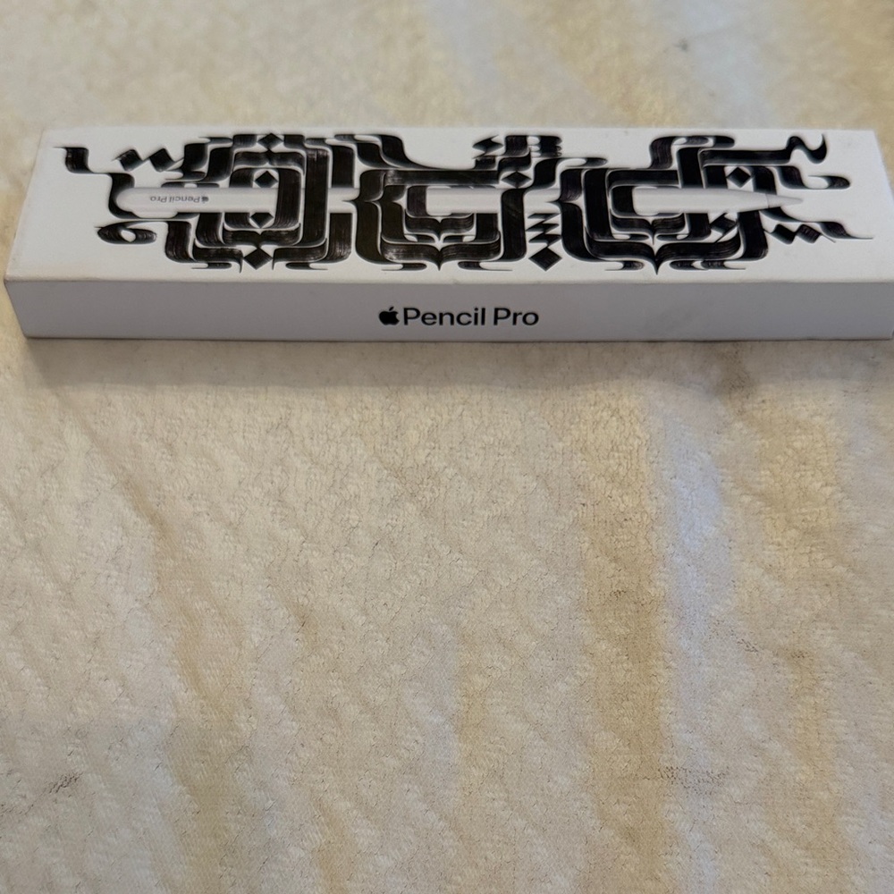 Apple Pencil Pro White with Black Graphic Box